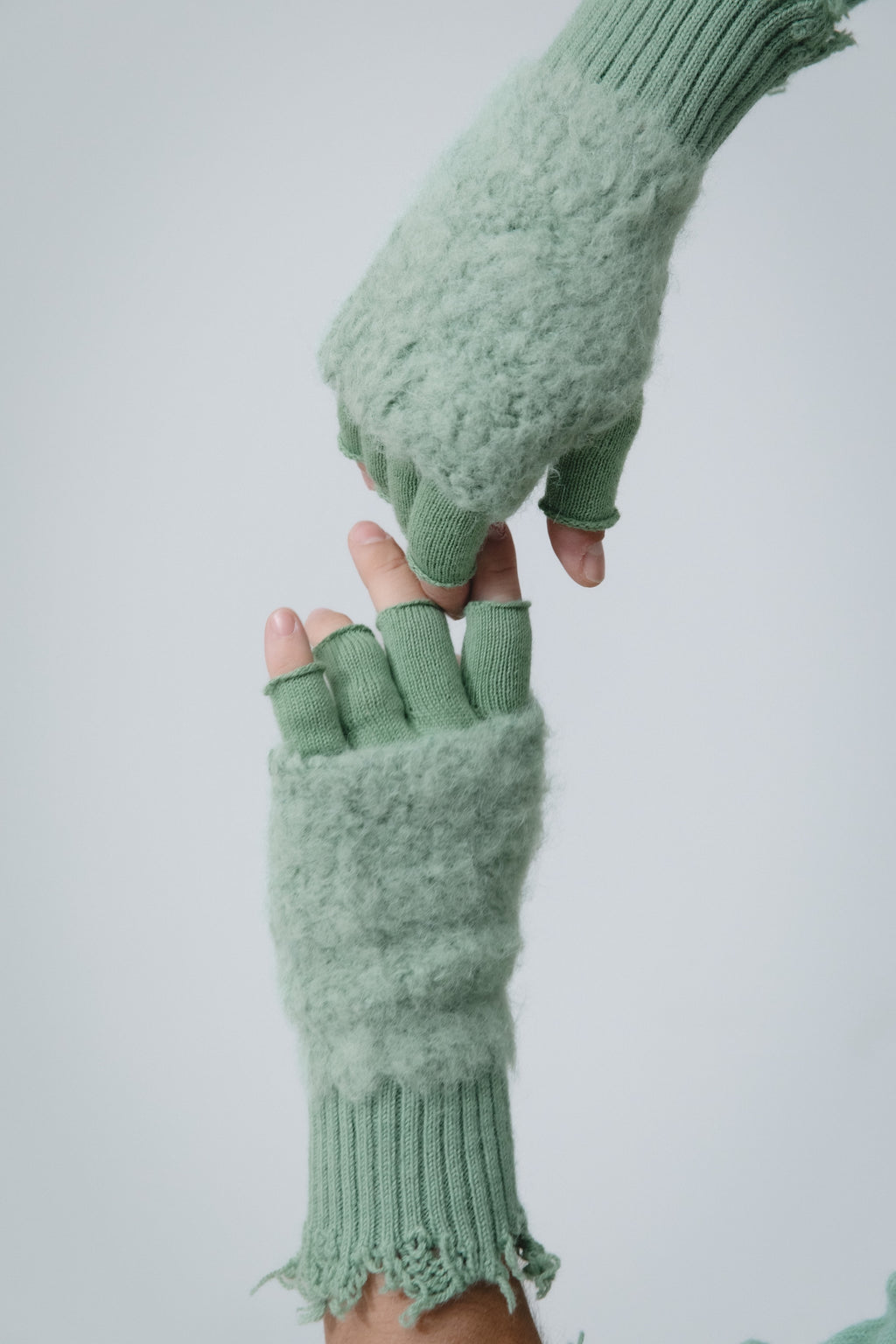 La Granni x Gabriele Suri Split Gloves - Green