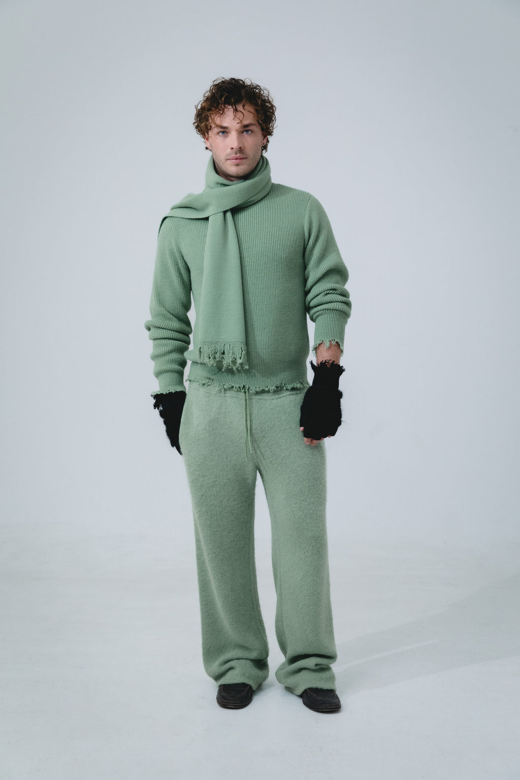 La Granni x Gabriele Three-Way Knit Scarf - Green